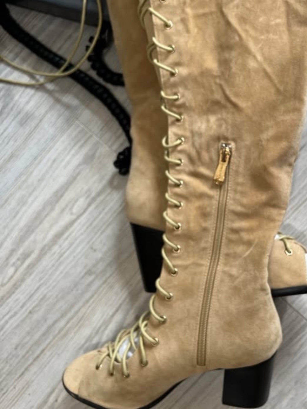 NEW LADIES BOOTS SIZE 7 19" TALL NEVER WORN PEEP TOE lot6538